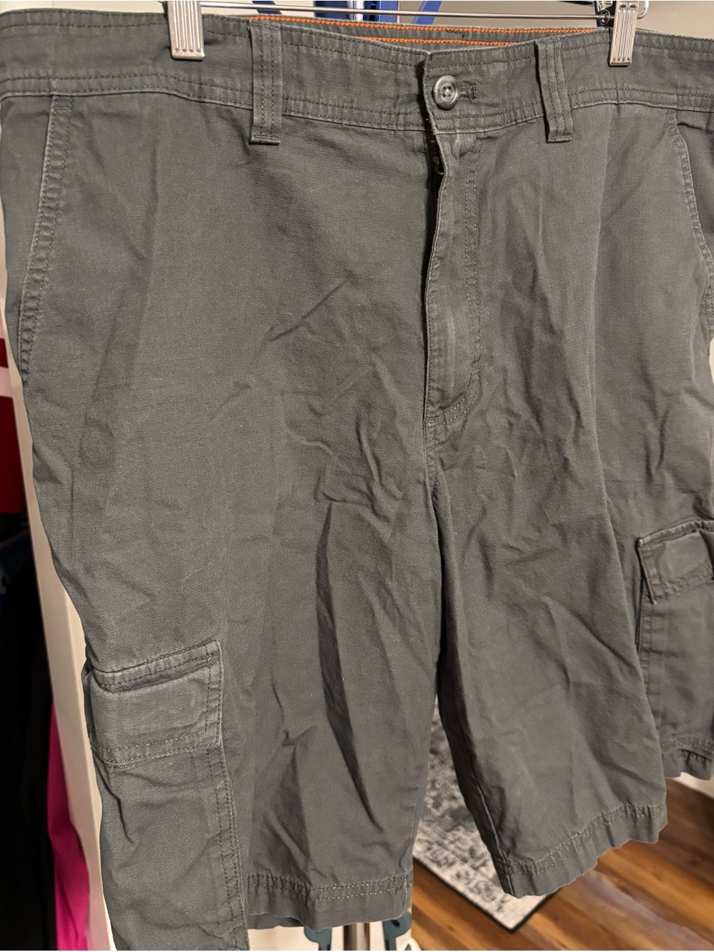 Eddie Bauer Gray Cargo Men’s Shorts